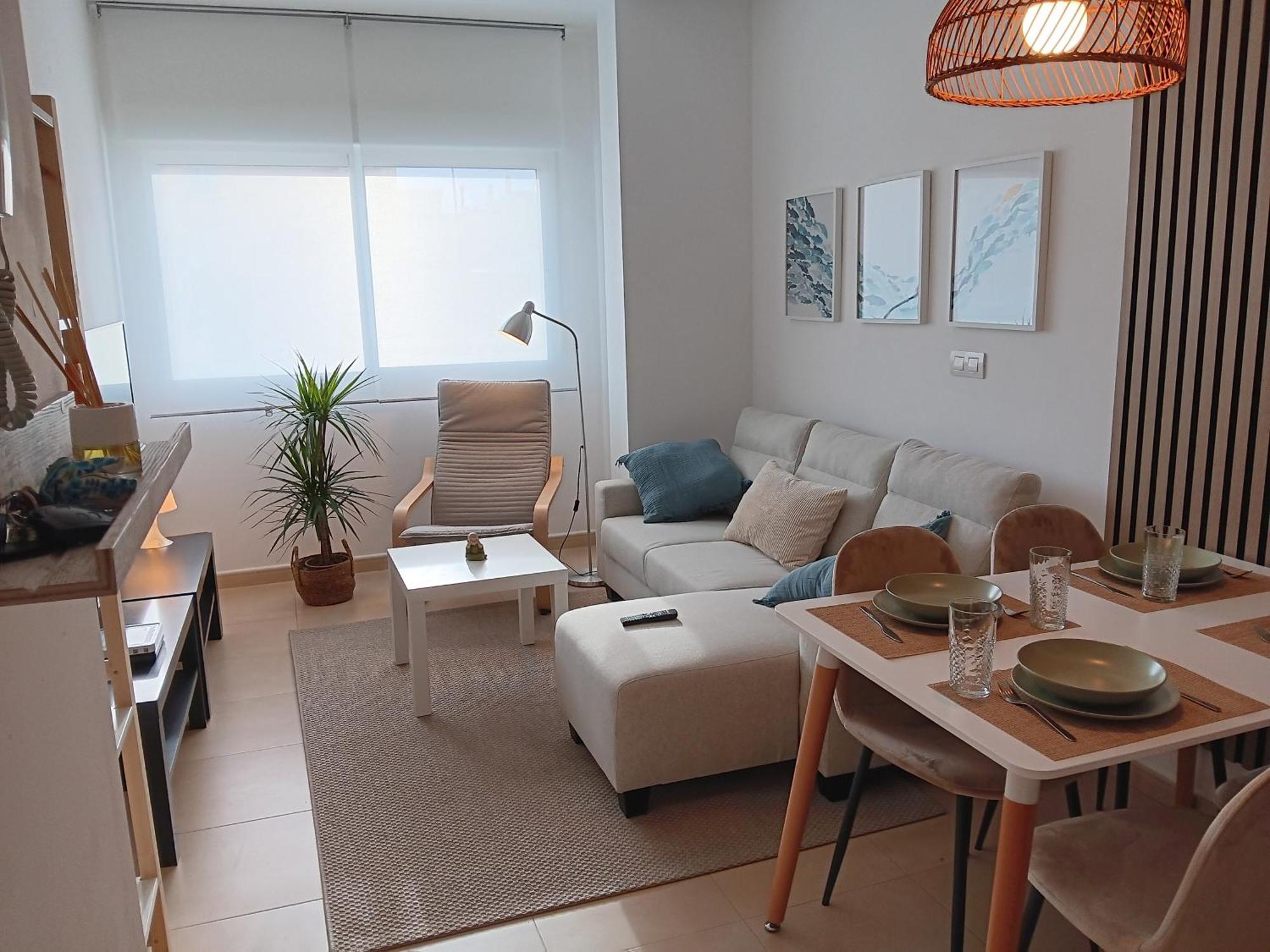 En Apartment *